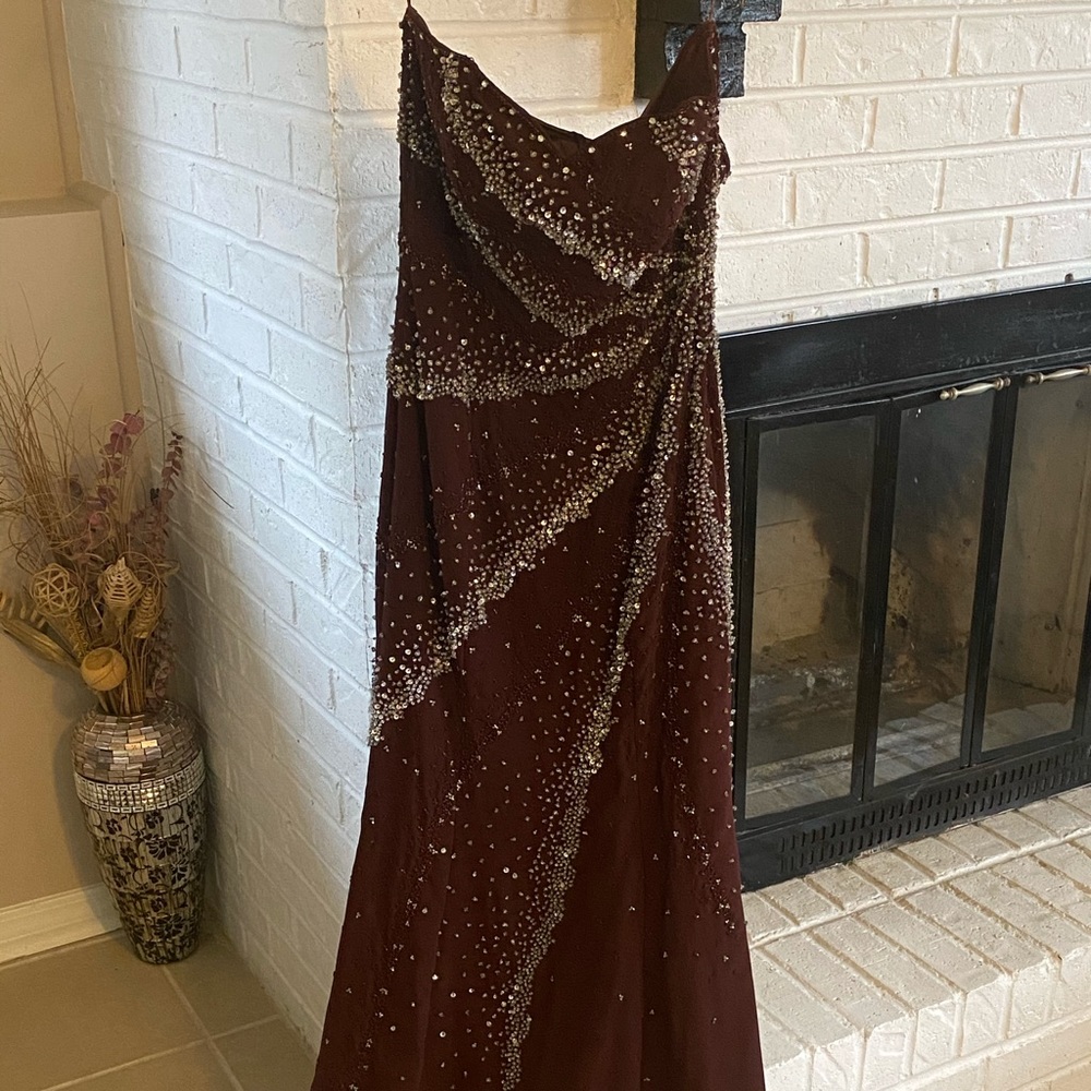 Designs evening dress